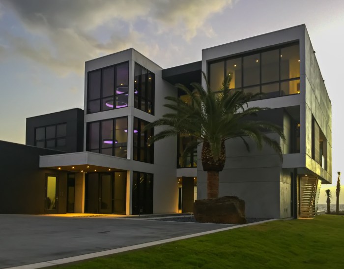 Content Modern - Jacksonville Modern - Home